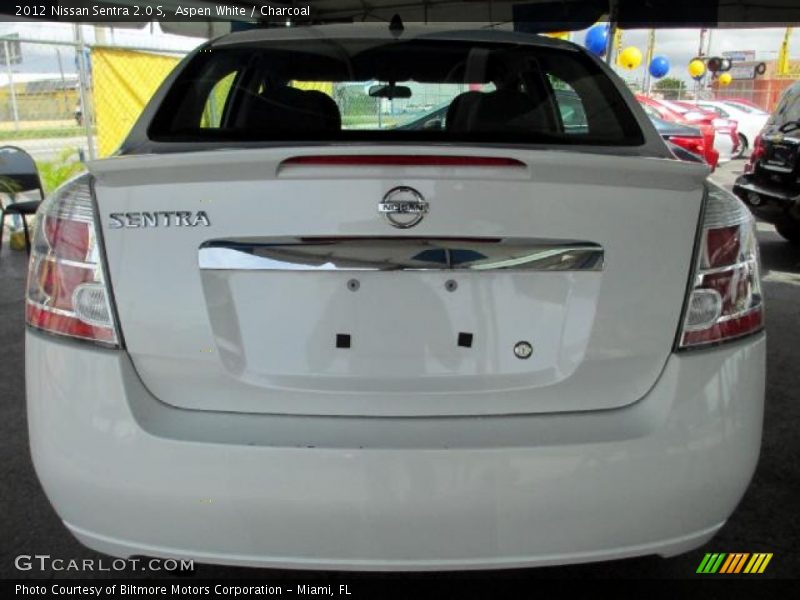 Aspen White / Charcoal 2012 Nissan Sentra 2.0 S