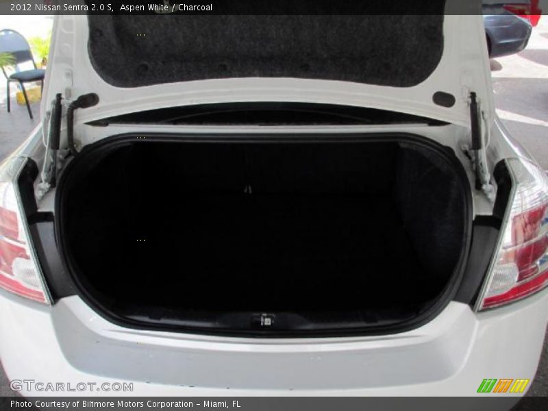Aspen White / Charcoal 2012 Nissan Sentra 2.0 S