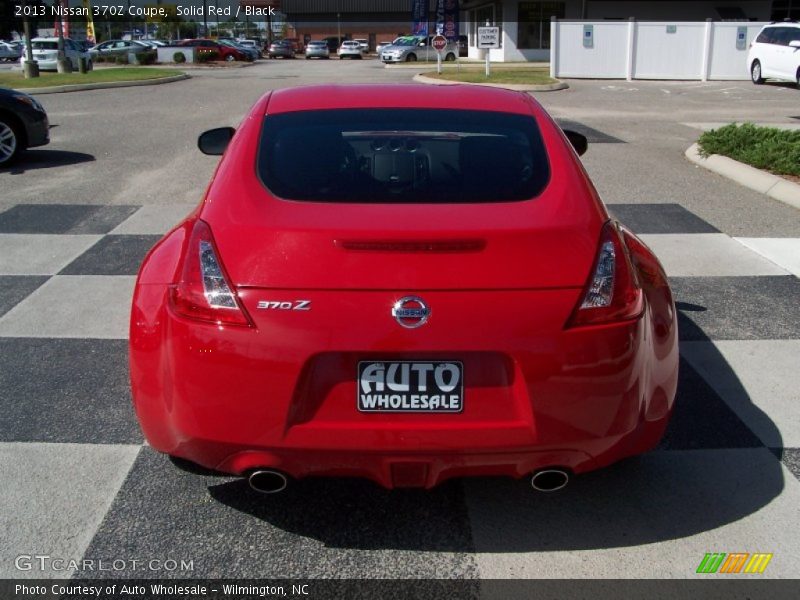 Solid Red / Black 2013 Nissan 370Z Coupe
