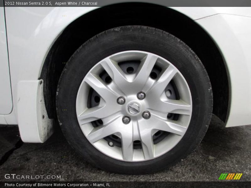Aspen White / Charcoal 2012 Nissan Sentra 2.0 S