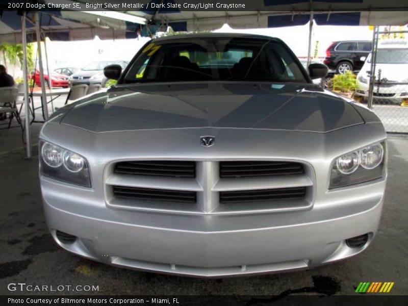 Bright Silver Metallic / Dark Slate Gray/Light Graystone 2007 Dodge Charger SE