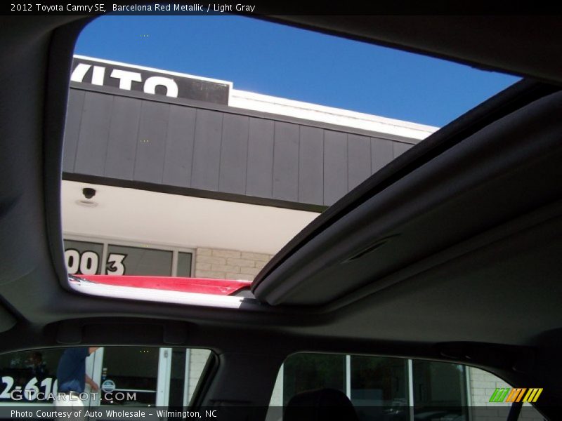 Barcelona Red Metallic / Light Gray 2012 Toyota Camry SE