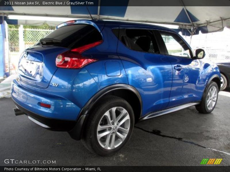 Electric Blue / Gray/Silver Trim 2011 Nissan Juke SV
