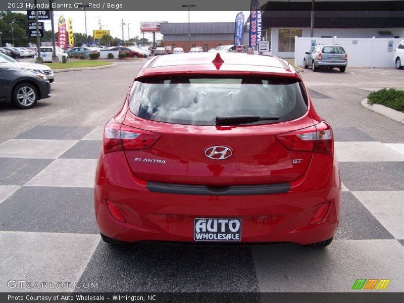 Red / Beige 2013 Hyundai Elantra GT