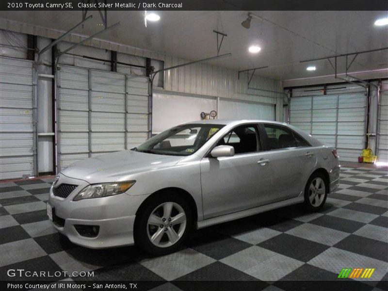 Classic Silver Metallic / Dark Charcoal 2010 Toyota Camry SE
