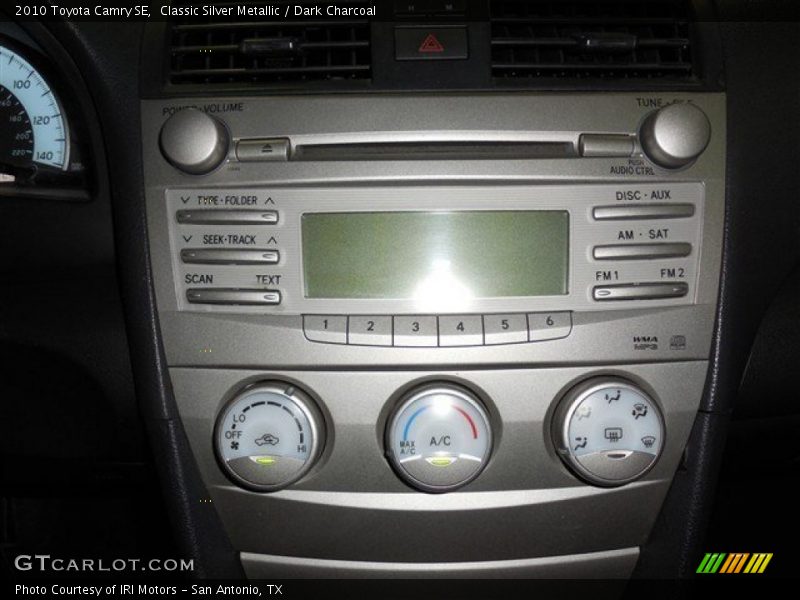 Classic Silver Metallic / Dark Charcoal 2010 Toyota Camry SE