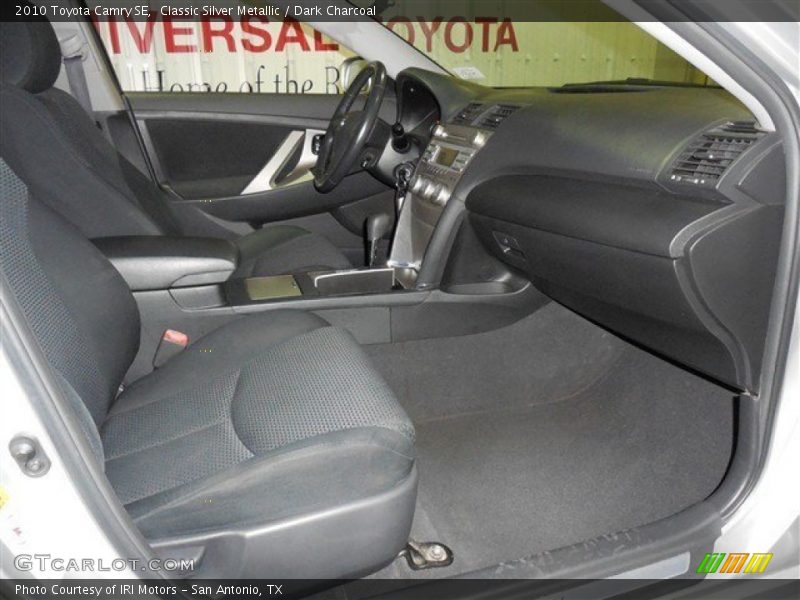 Classic Silver Metallic / Dark Charcoal 2010 Toyota Camry SE