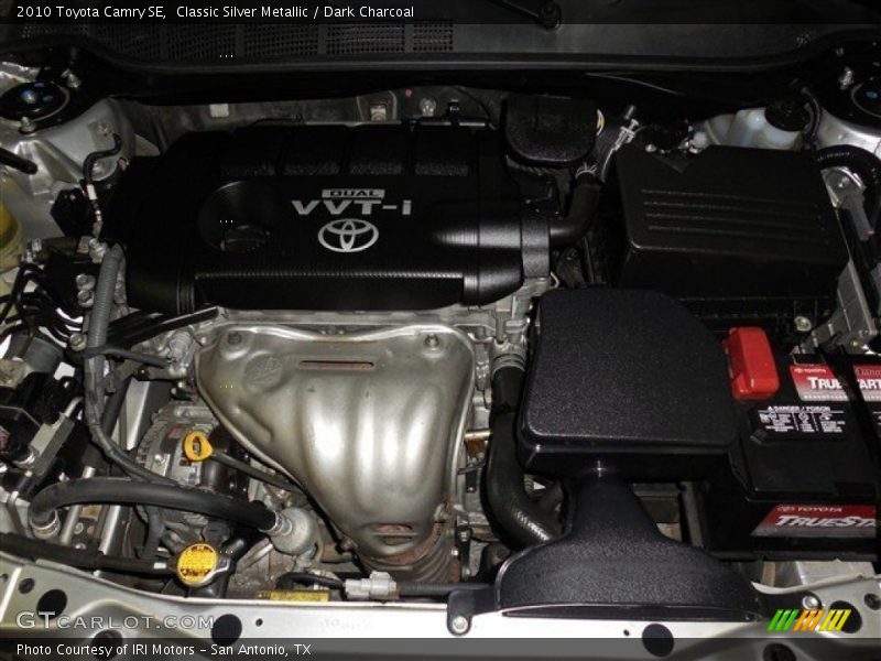 Classic Silver Metallic / Dark Charcoal 2010 Toyota Camry SE