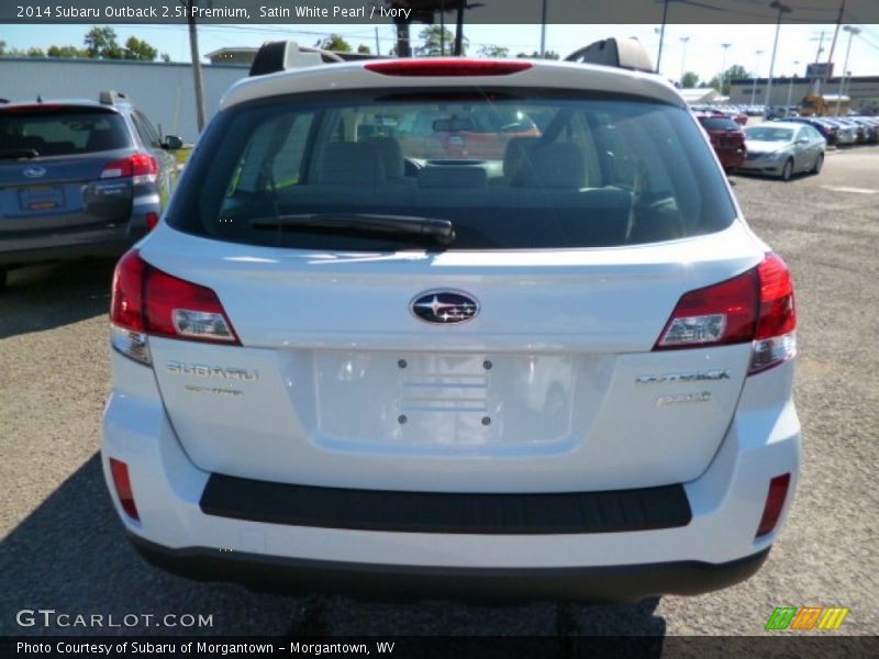 Satin White Pearl / Ivory 2014 Subaru Outback 2.5i Premium