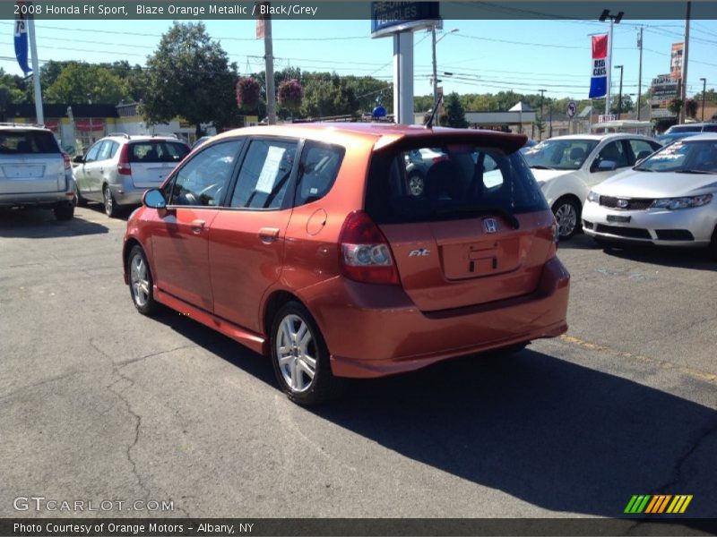 Blaze Orange Metallic / Black/Grey 2008 Honda Fit Sport