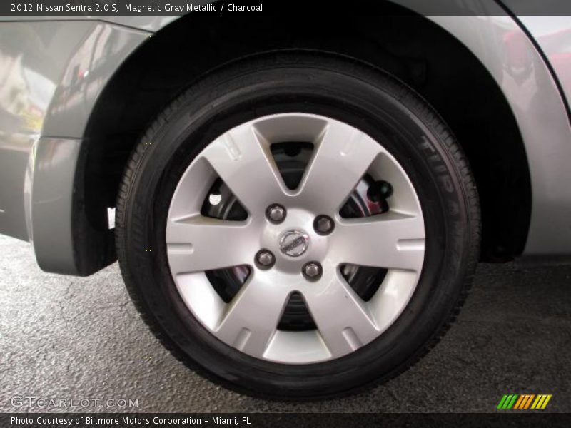 Magnetic Gray Metallic / Charcoal 2012 Nissan Sentra 2.0 S