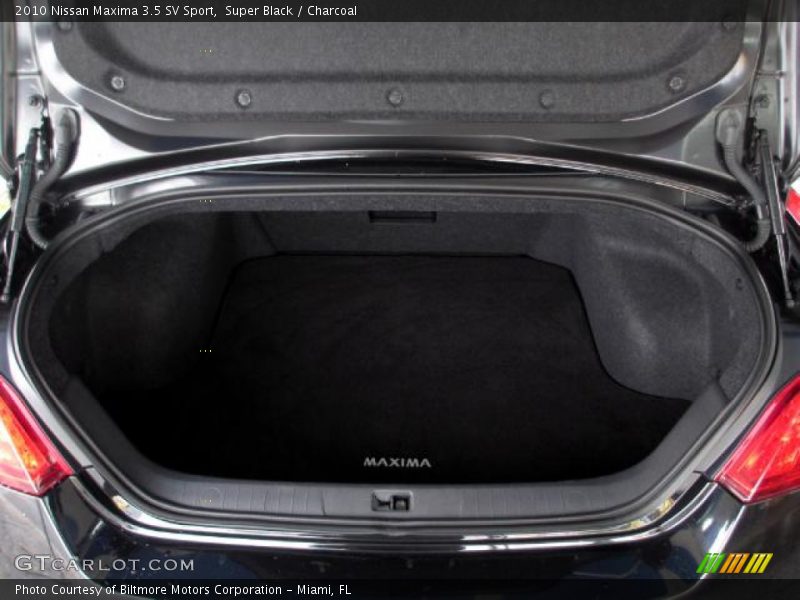 Super Black / Charcoal 2010 Nissan Maxima 3.5 SV Sport