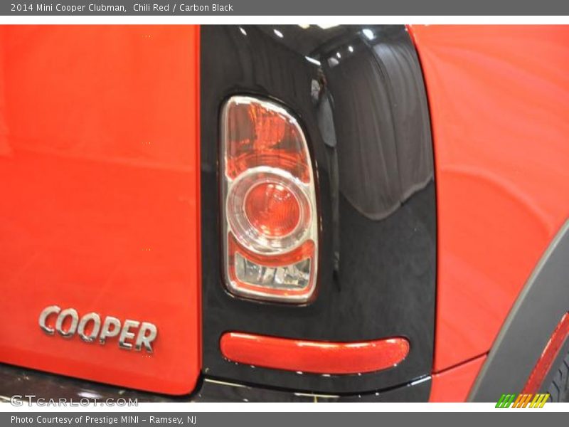 Chili Red / Carbon Black 2014 Mini Cooper Clubman