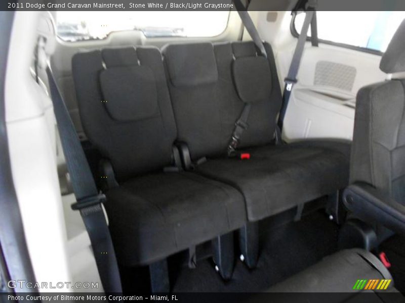Stone White / Black/Light Graystone 2011 Dodge Grand Caravan Mainstreet