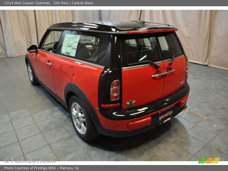 Chili Red / Carbon Black 2014 Mini Cooper Clubman