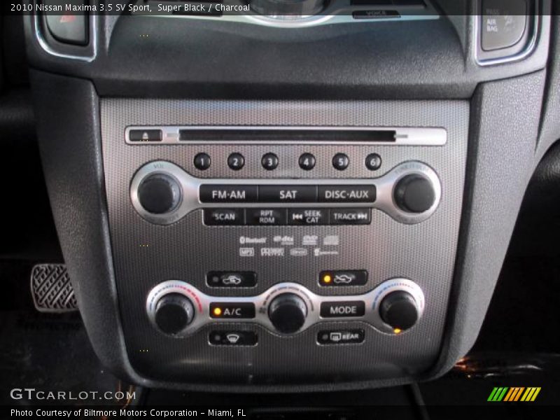 Super Black / Charcoal 2010 Nissan Maxima 3.5 SV Sport