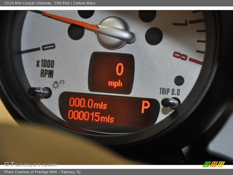 Chili Red / Carbon Black 2014 Mini Cooper Clubman