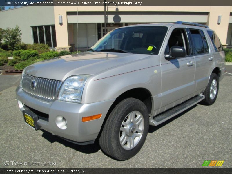 Silver Birch Metallic / Midnight Grey 2004 Mercury Mountaineer V8 Premier AWD