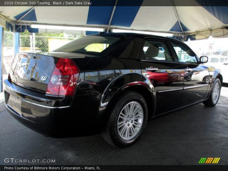 Black / Dark Slate Gray 2010 Chrysler 300 Touring