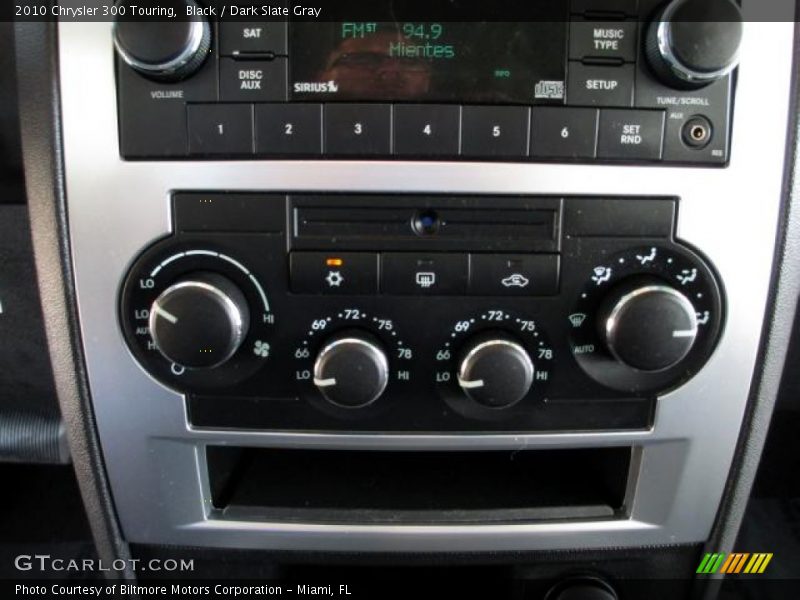 Black / Dark Slate Gray 2010 Chrysler 300 Touring