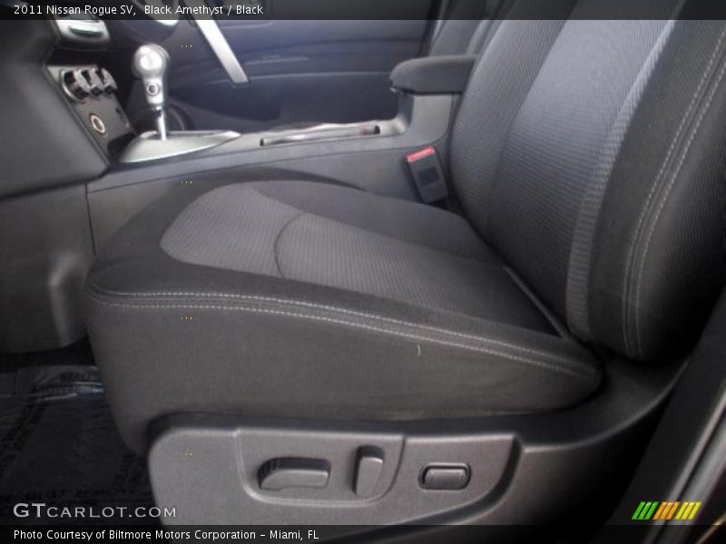 Black Amethyst / Black 2011 Nissan Rogue SV