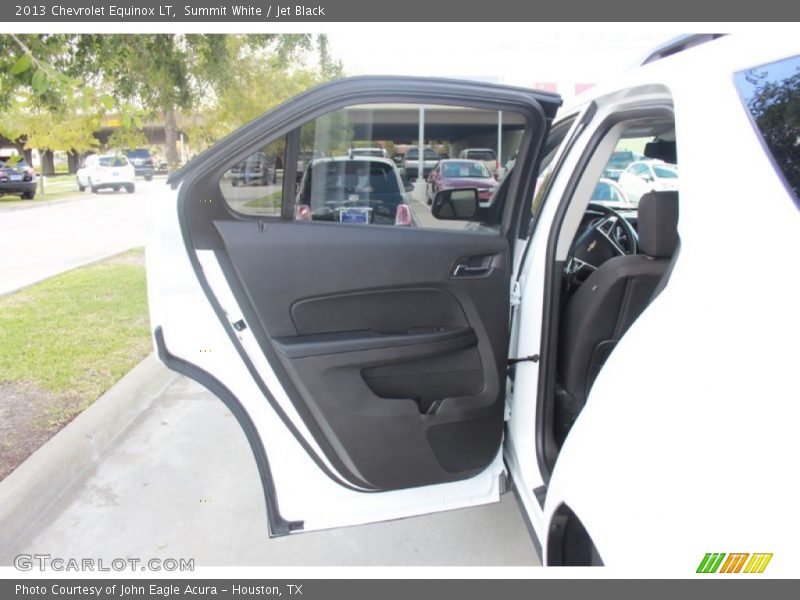 Summit White / Jet Black 2013 Chevrolet Equinox LT