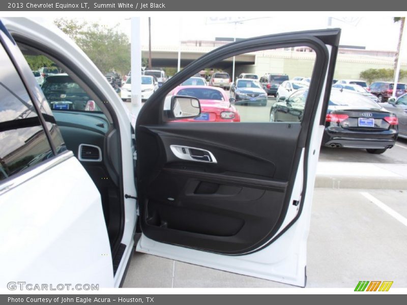 Summit White / Jet Black 2013 Chevrolet Equinox LT