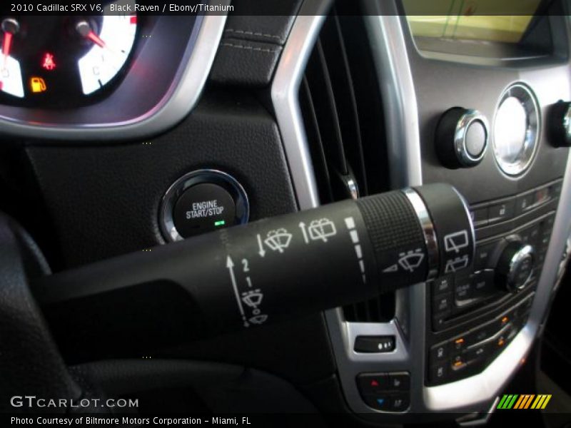 Black Raven / Ebony/Titanium 2010 Cadillac SRX V6