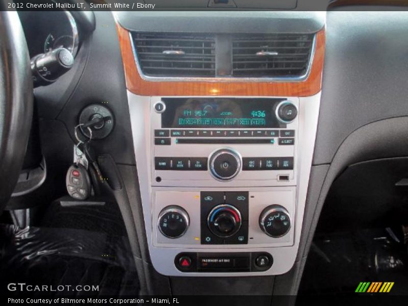 Summit White / Ebony 2012 Chevrolet Malibu LT