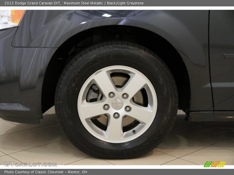 Maximum Steel Metallic / Black/Light Graystone 2013 Dodge Grand Caravan SXT