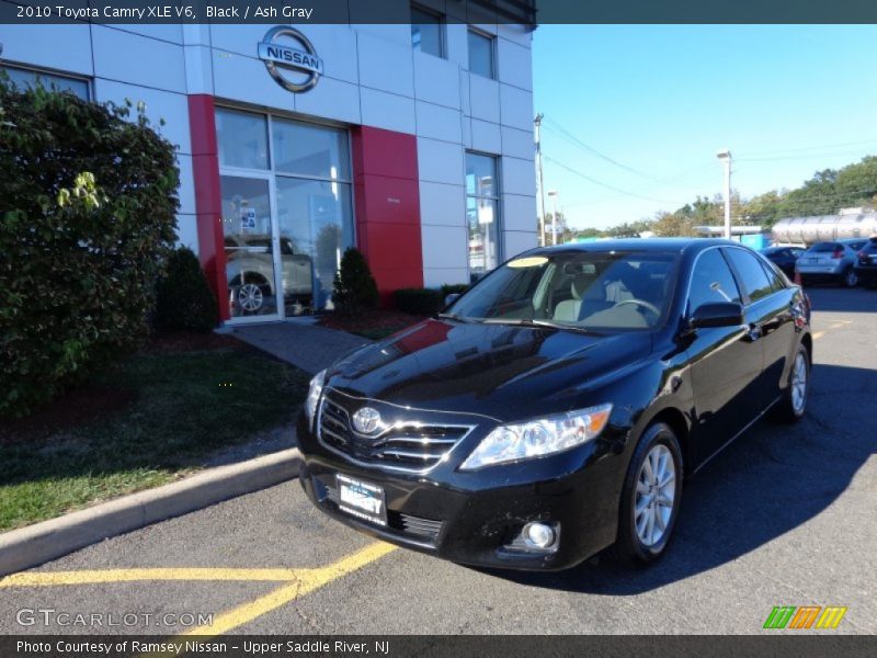 Black / Ash Gray 2010 Toyota Camry XLE V6