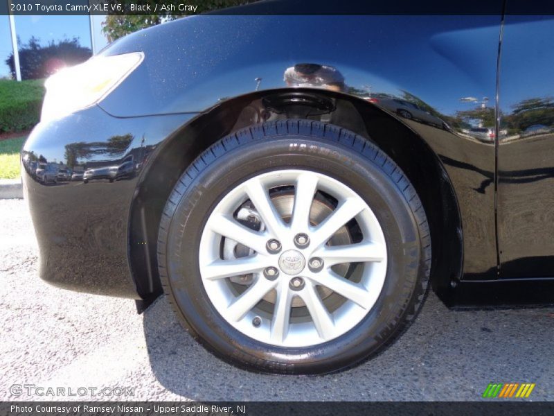 Black / Ash Gray 2010 Toyota Camry XLE V6