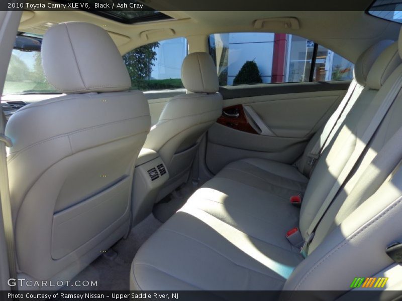 Black / Ash Gray 2010 Toyota Camry XLE V6
