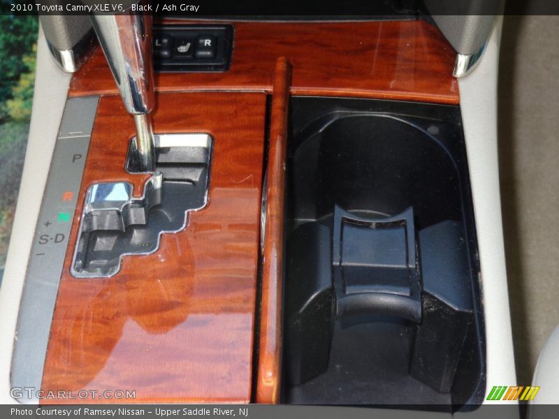Black / Ash Gray 2010 Toyota Camry XLE V6