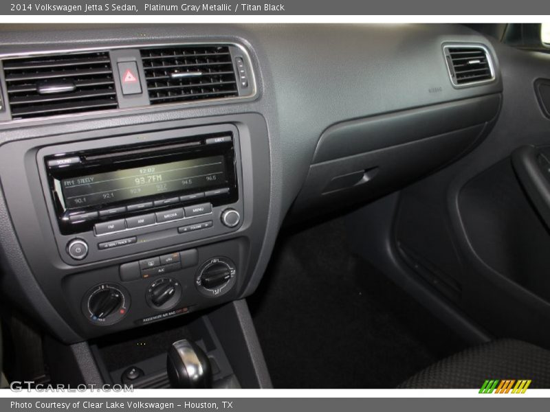 Platinum Gray Metallic / Titan Black 2014 Volkswagen Jetta S Sedan