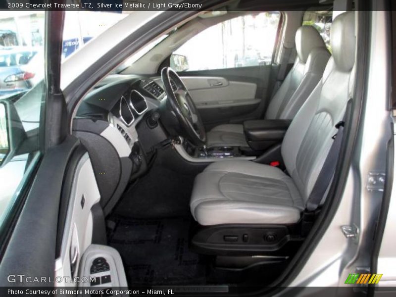 Silver Ice Metallic / Light Gray/Ebony 2009 Chevrolet Traverse LTZ