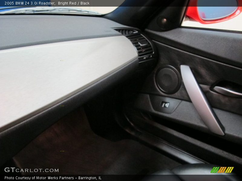 Bright Red / Black 2005 BMW Z4 3.0i Roadster
