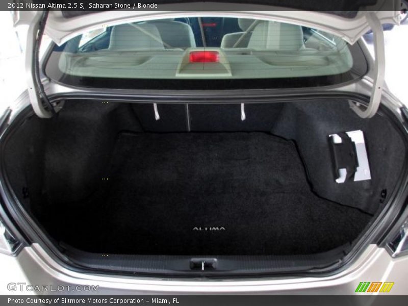 Saharan Stone / Blonde 2012 Nissan Altima 2.5 S