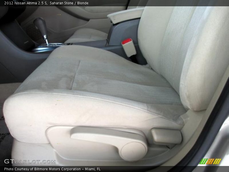Saharan Stone / Blonde 2012 Nissan Altima 2.5 S