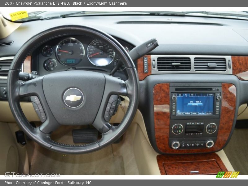 Black / Ebony/Light Cashmere 2007 Chevrolet Avalanche LTZ 4WD
