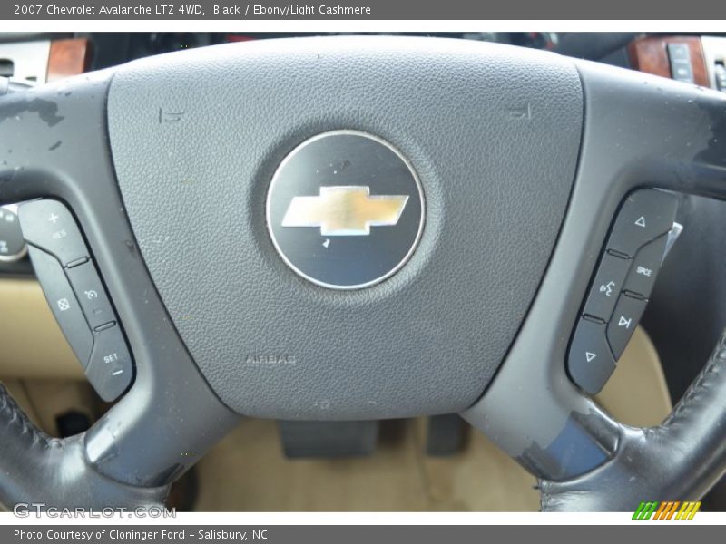 Black / Ebony/Light Cashmere 2007 Chevrolet Avalanche LTZ 4WD