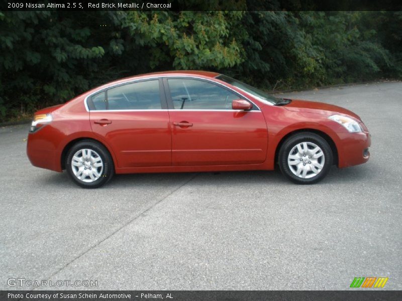 Red Brick Metallic / Charcoal 2009 Nissan Altima 2.5 S