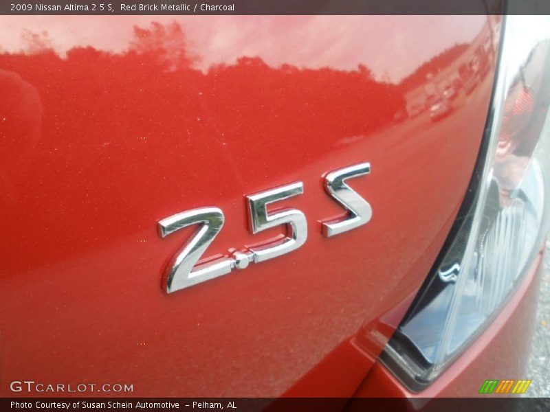 Red Brick Metallic / Charcoal 2009 Nissan Altima 2.5 S