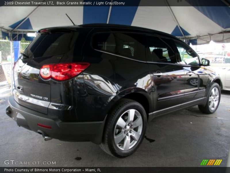 Black Granite Metallic / Light Gray/Ebony 2009 Chevrolet Traverse LTZ