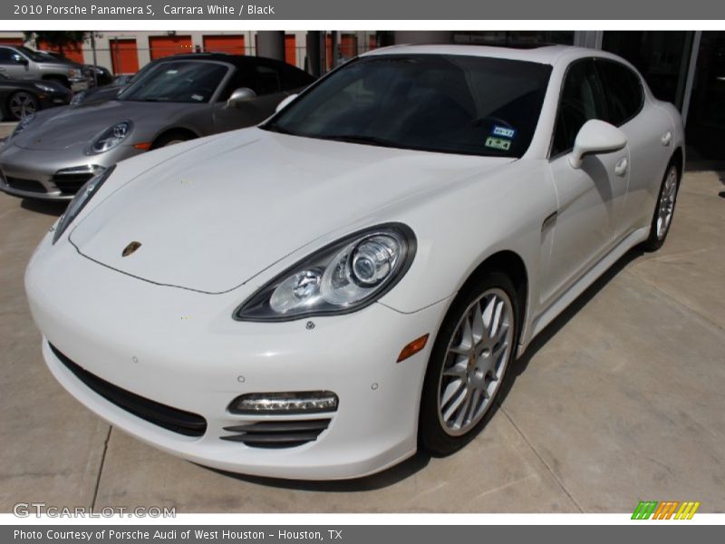 Front 3/4 View of 2010 Panamera S