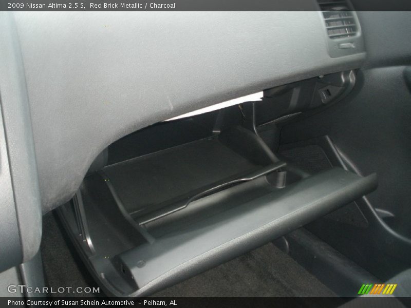 Red Brick Metallic / Charcoal 2009 Nissan Altima 2.5 S