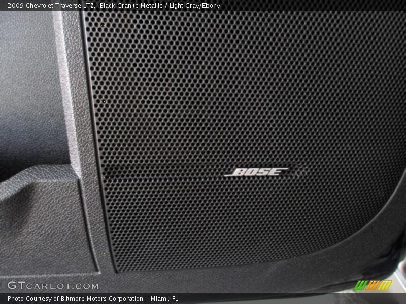 Black Granite Metallic / Light Gray/Ebony 2009 Chevrolet Traverse LTZ