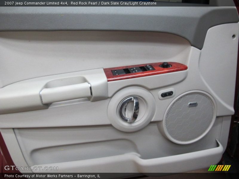 Red Rock Pearl / Dark Slate Gray/Light Graystone 2007 Jeep Commander Limited 4x4