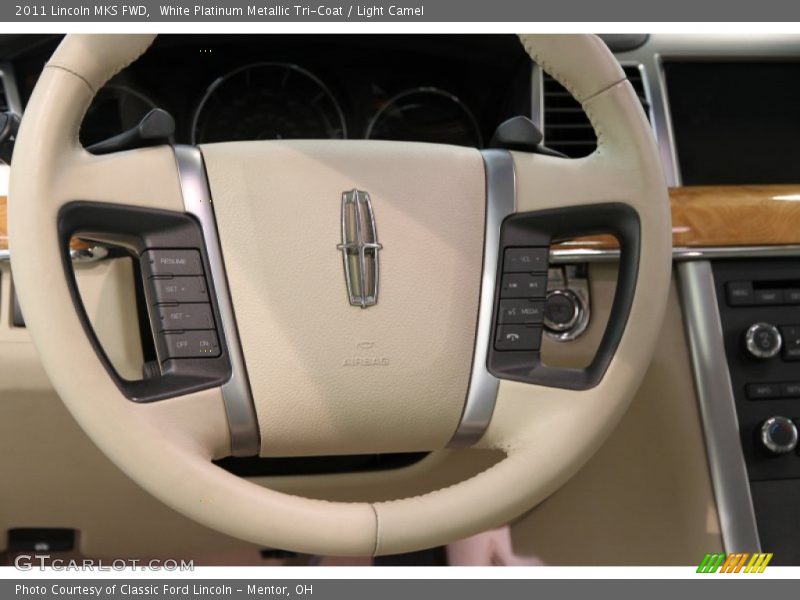 White Platinum Metallic Tri-Coat / Light Camel 2011 Lincoln MKS FWD