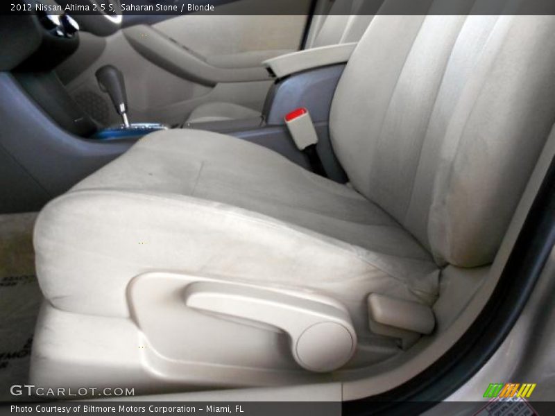 Saharan Stone / Blonde 2012 Nissan Altima 2.5 S
